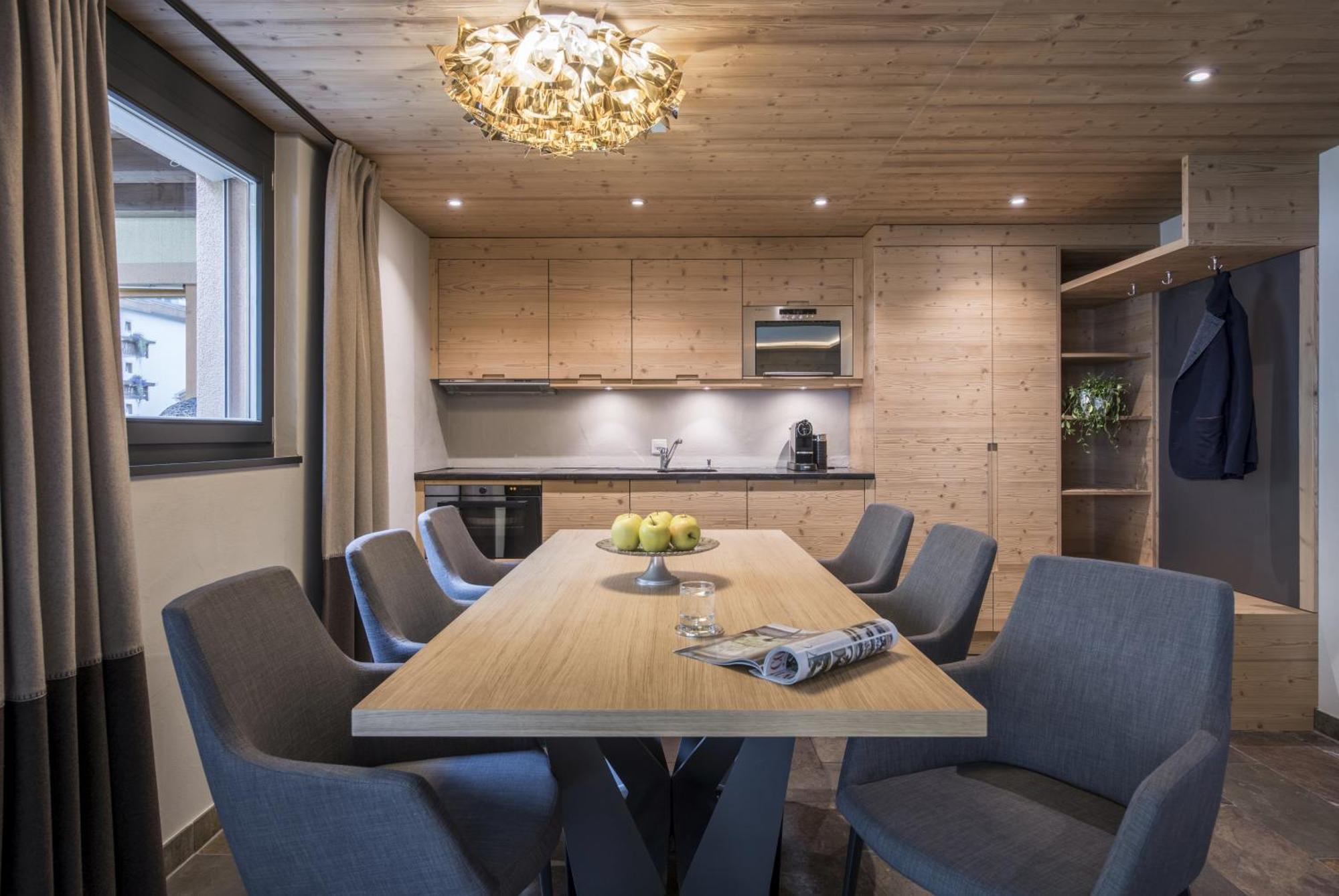 Luxury Chalets & Apartments By Mountain Exposure Zermatt Room photo